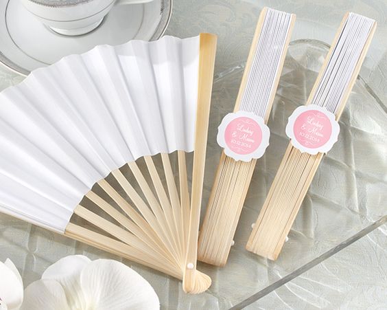 handfan as return gifts for guests