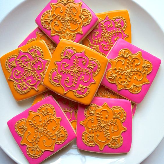 henna cookies as wedding return gifts