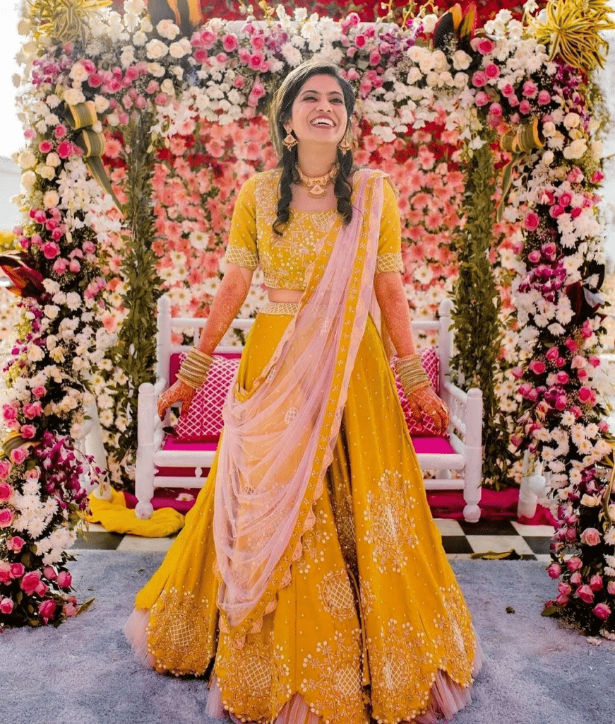 THE BACKDROP FILLED WITH FRAGRANCE