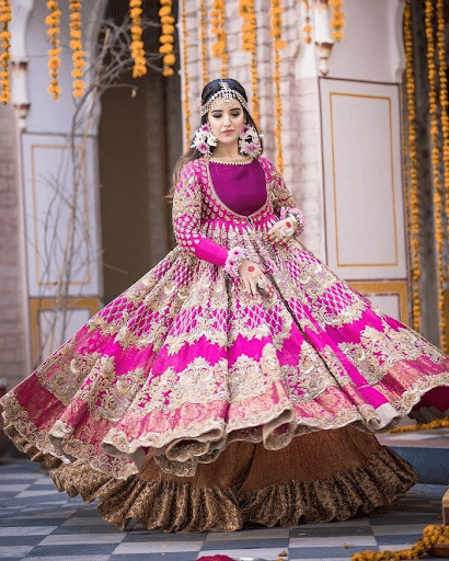 THE KALIDAR IN PERSUASIVE PINK